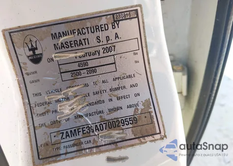 2007 Maserati Quattroporte Base Automatic/Executive Gt Automatic/Sport Gt Automatic из США, поврежденный, VIN ZAMFE39A070029559